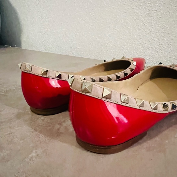 Valentino Garavani Red Rockstud Flats- Sz 37.5 - Picture 10 of 10